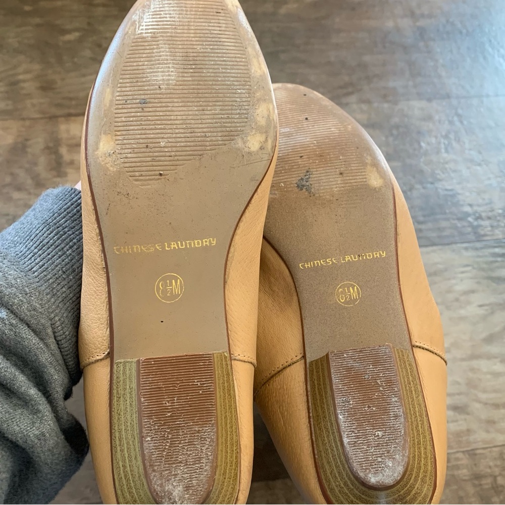 Chinesee Laundry tan cowboy boots - Picture 4 of 10